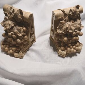 Resin 90's Bookends Grapes Vineyard Scroll Vintage Greek Roman Style